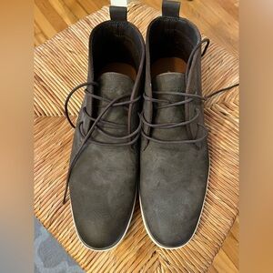 Aldo Men’s lace up ankle boots